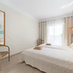 Belharucas 아파트