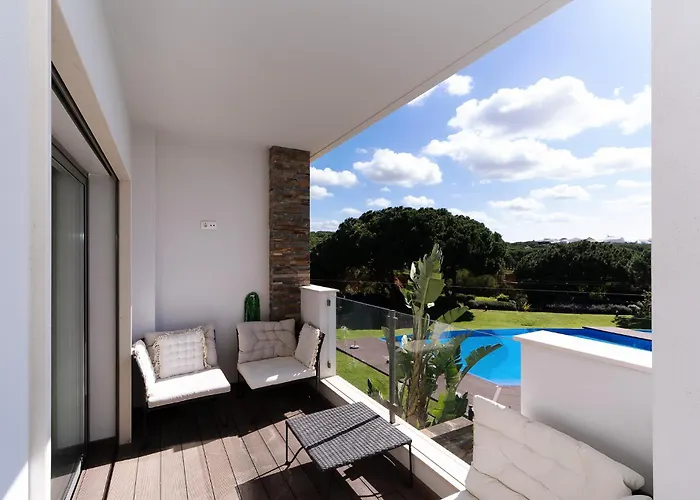 Belharucas 阿尔布费拉